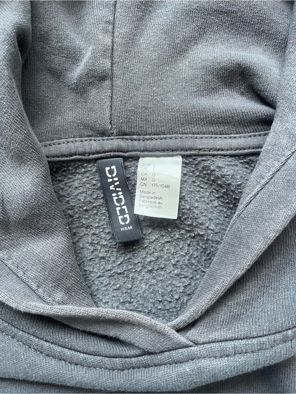 divided h&m boxy fit off-black hoodie - Picture 4 of 4